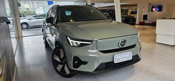 VOLVO XC40 P8 RECHARGE TWIN ELECTRIC ULTIMATE AWD